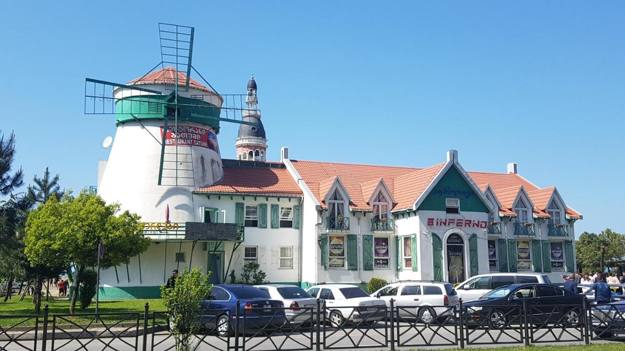 Orbi City Relax Batumi Exterior photo